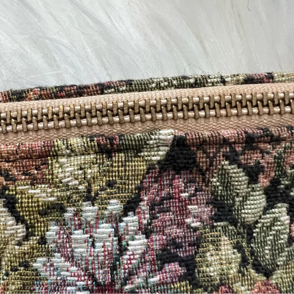 Vintage Cottagecore Grannycore Floral Tapestry Shoulder Bag Pocketbook